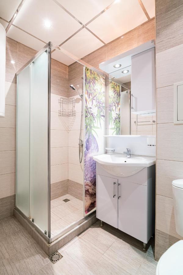 Modern Studios - Meters Away From The Beach Pomorie Extérieur photo